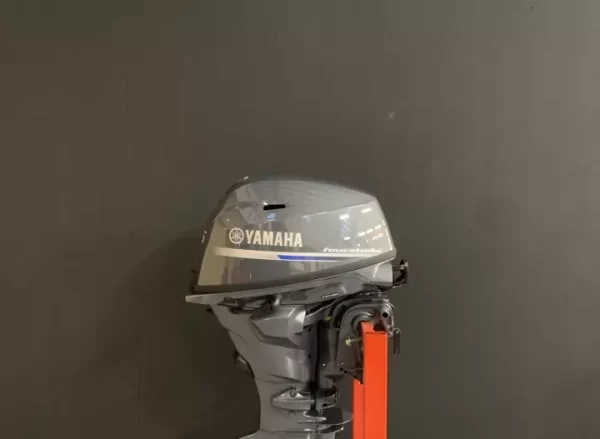 Yamaha 25 HP EFI – New